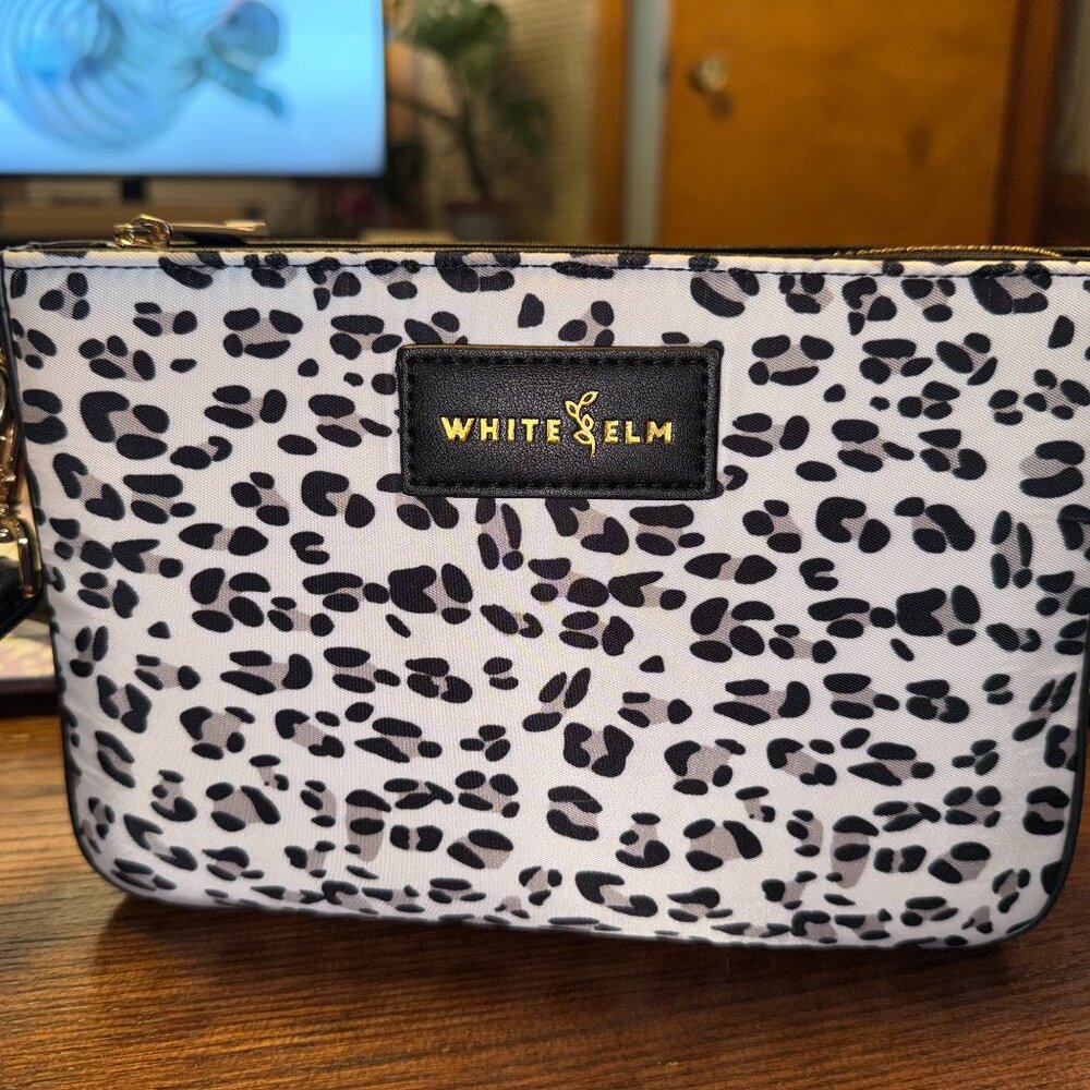 White Elm Ara Crossbody/Clutch- Leapord Print